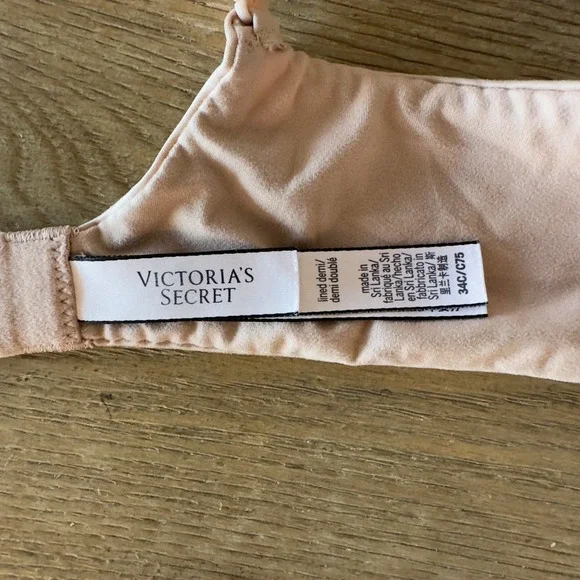 Victoria Secret Lightly Lined Smooth Demi Bra-Size 34C-Biege Convertible T-shirt - Picture 8 of 13
